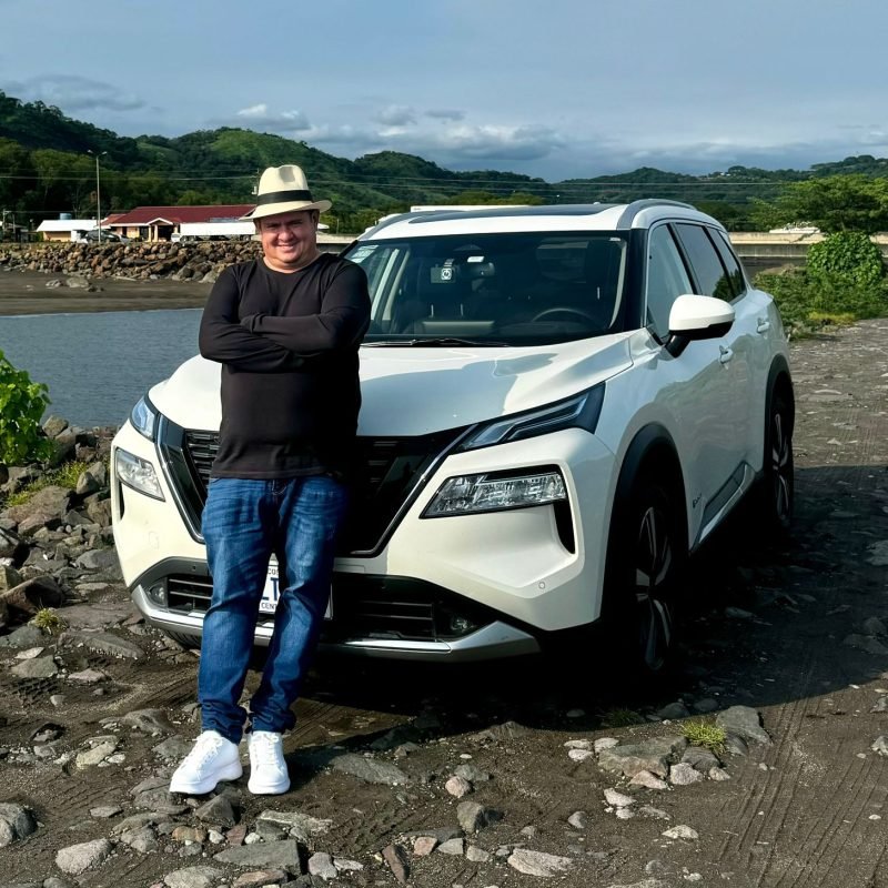 Exclusive Luxurious Transportation in Costa Rica